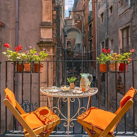Apartment Aparo House *