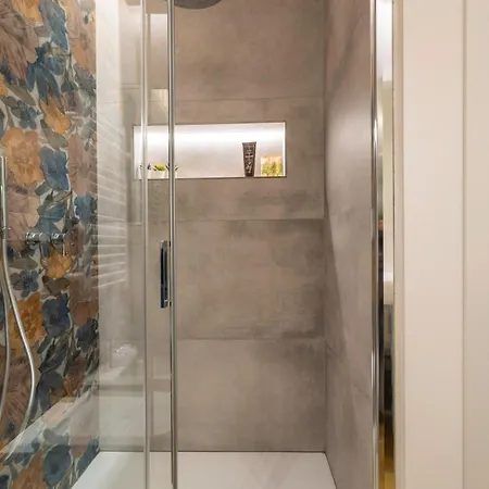 Apartment Aparo House *